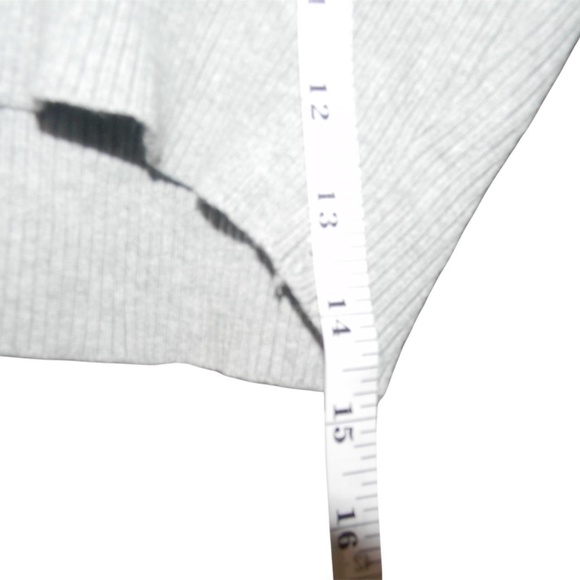 Brandy Melville Gray Ribbed Sweater - Picture 3 of 4